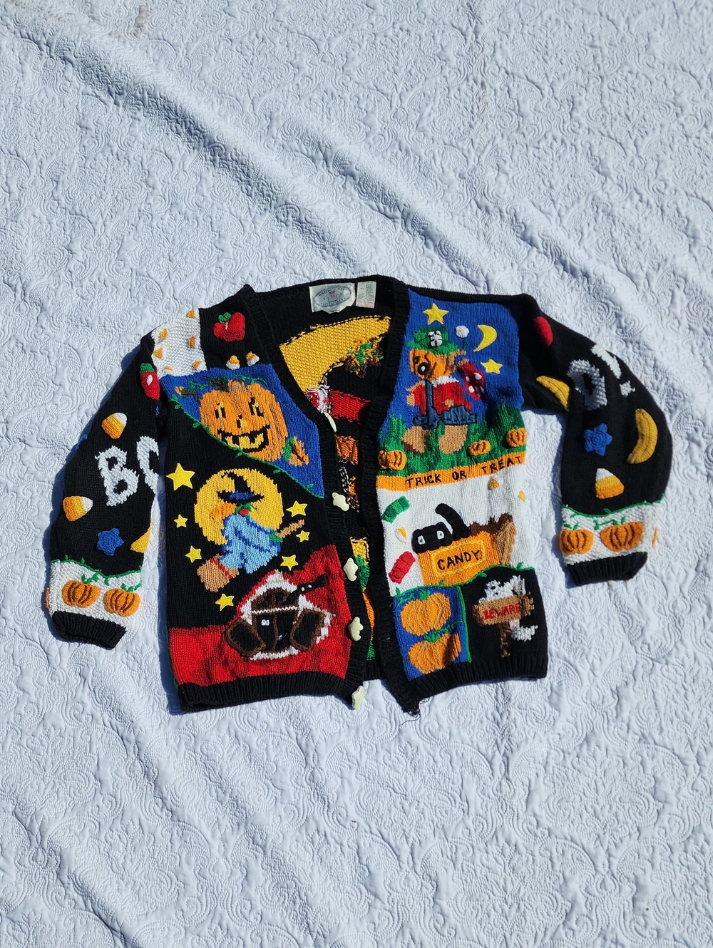 Vintage Eagle's Eye Collectibles Hand-Knit Halloween Cardigan Sweater Medium